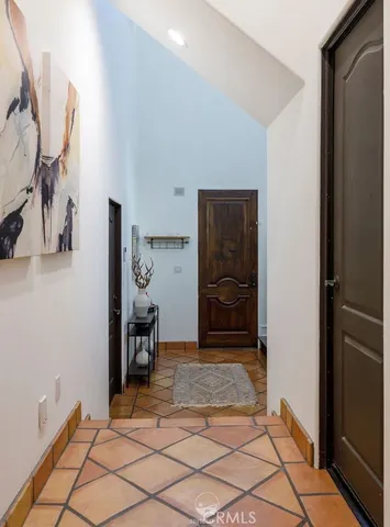 $1,699,000 | 202 North Irena Avenue, Unit B, Redondo Beach, CA 90277