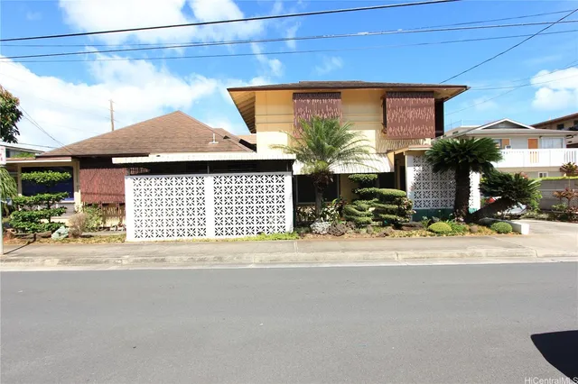 $1,900 | 1245 Rycroft Street, Honolulu, HI 96814