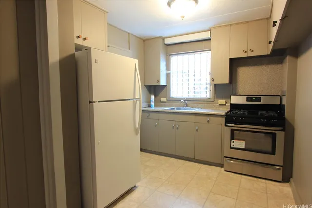 $1,900 | 1245 Rycroft Street, Honolulu, HI 96814