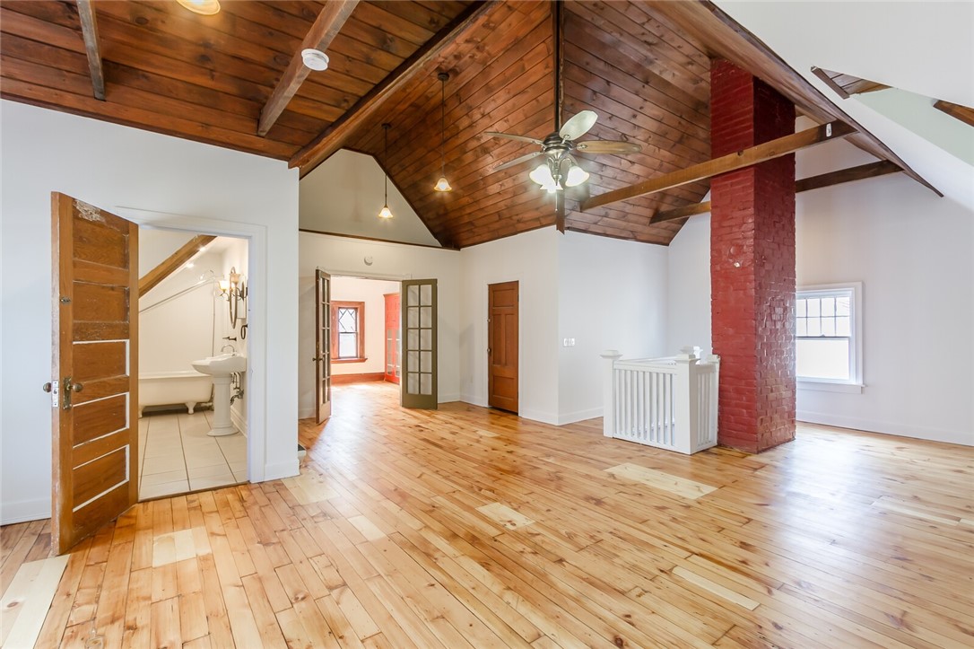 9 Menlo Place Rochester, NY 14620 - Photo 30 of 42 Private primary suite or guest/nanny suite