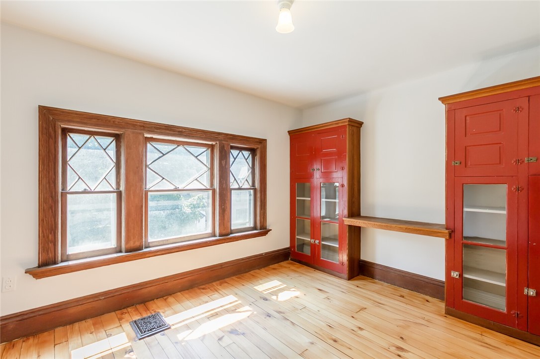 9 Menlo Place Rochester, NY 14620 - Photo 31 of 42 Built-in storage and desk