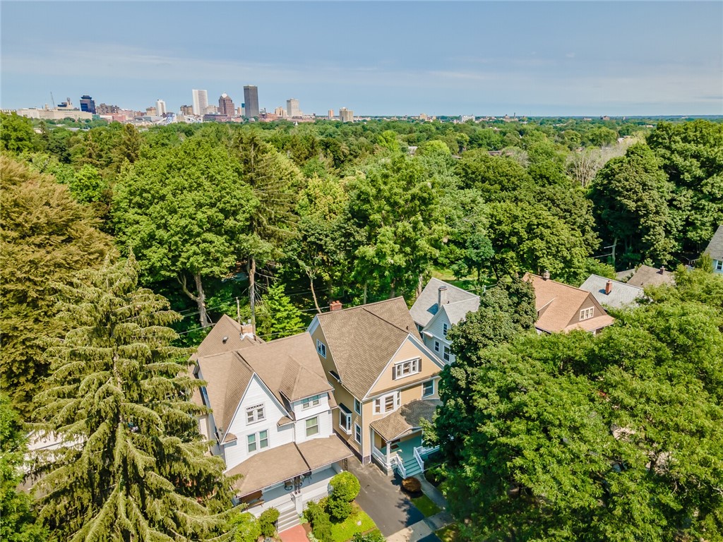 9 Menlo Place Rochester, NY 14620 - Photo 40 of 42 Amazing location