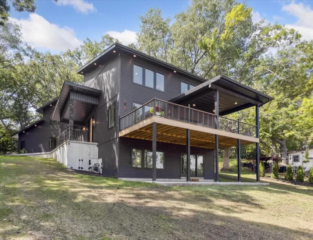 $874,900 | 9795 North Highland Road, Edgerton, WI 53534