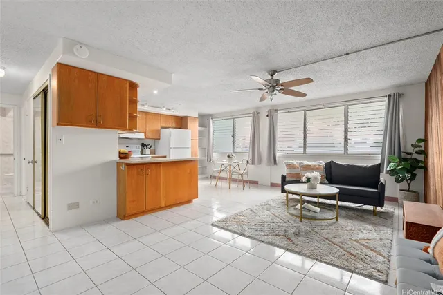 $299,000 | 1735 Dole Street, Unit 106, Honolulu, HI 96822