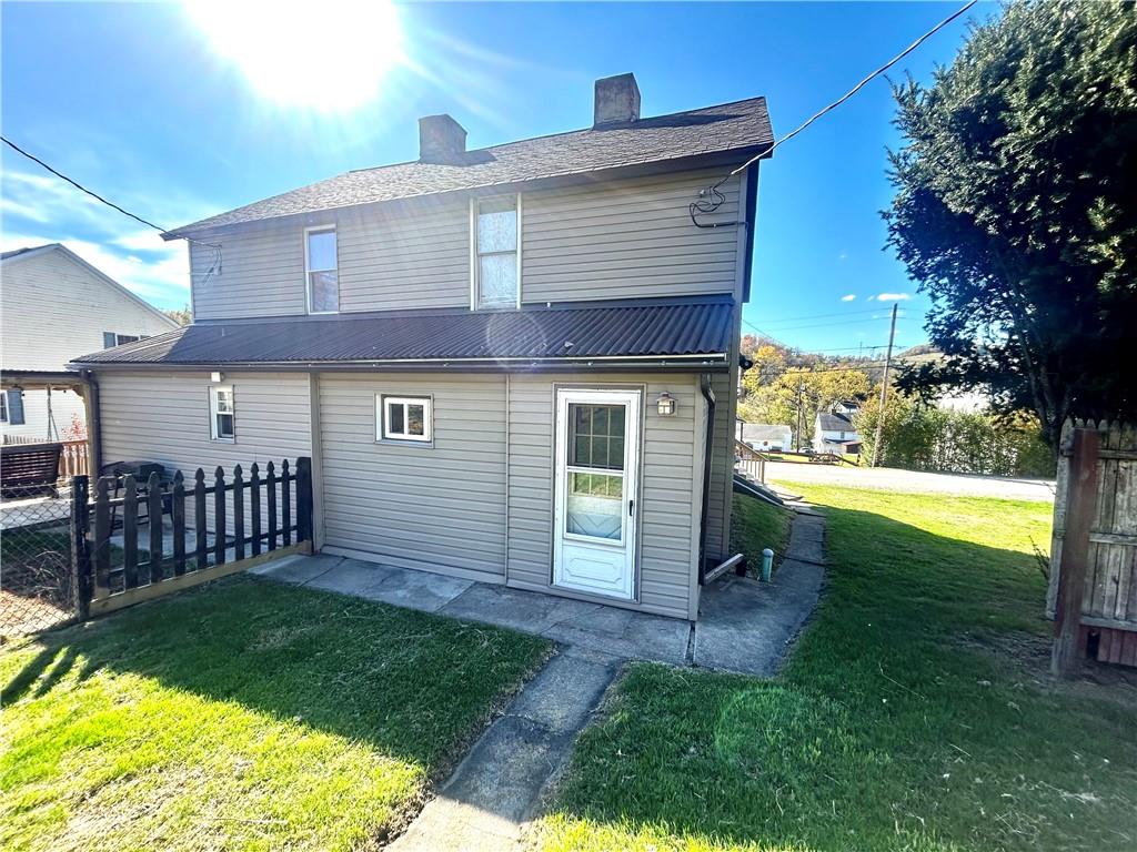 145 Grant Street Star Junction, PA 15482 - Photo 2 of 20