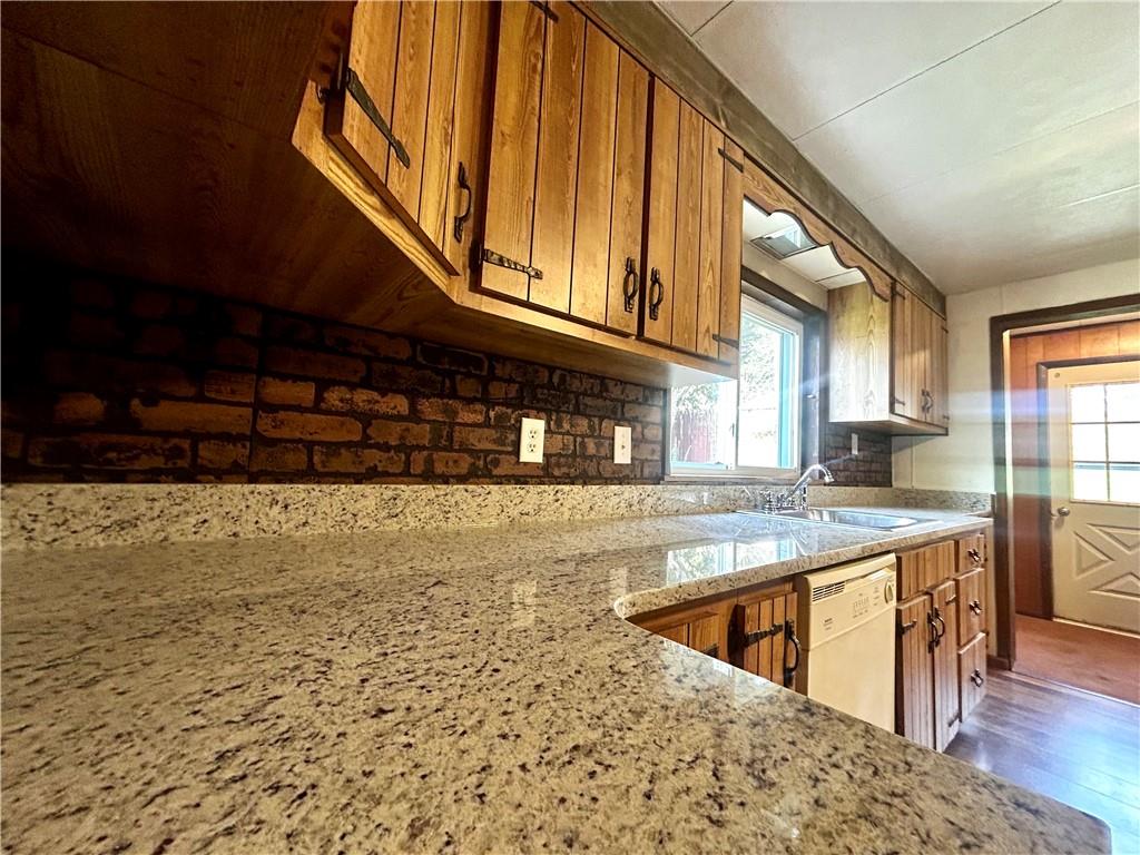 145 Grant Street Star Junction, PA 15482 - Photo 6 of 20