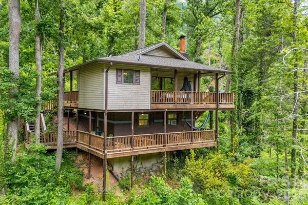 $349,000 | 950 Main Street, Unit 5, Black Mountain, NC 28711