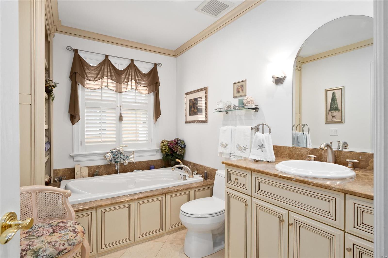 2969 Yaeger Road St. Louis, MO 63129 - Photo 13 of 31 Gallery Image 13