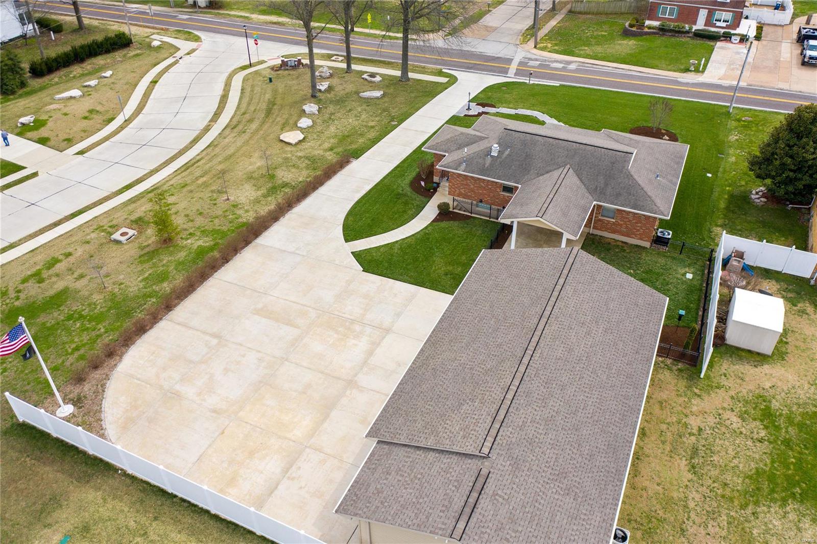 2969 Yaeger Road St. Louis, MO 63129 - Photo 26 of 31 Gallery Image 26