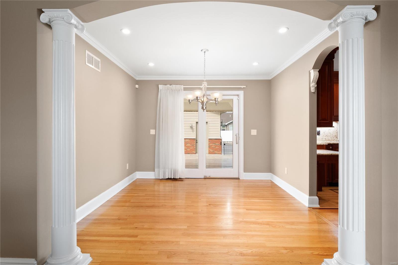 2969 Yaeger Road St. Louis, MO 63129 - Photo 6 of 31 Gallery Image 6