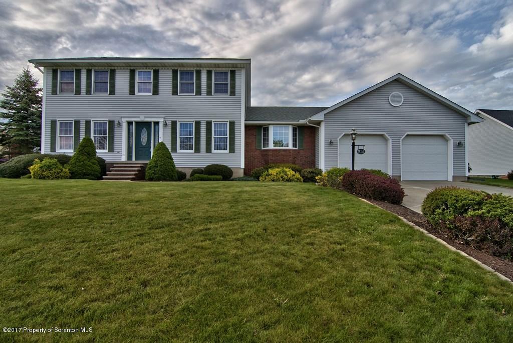 914 Clearview Road Moscow, PA 18444 - Photo 1 of 66 Gallery Image 1