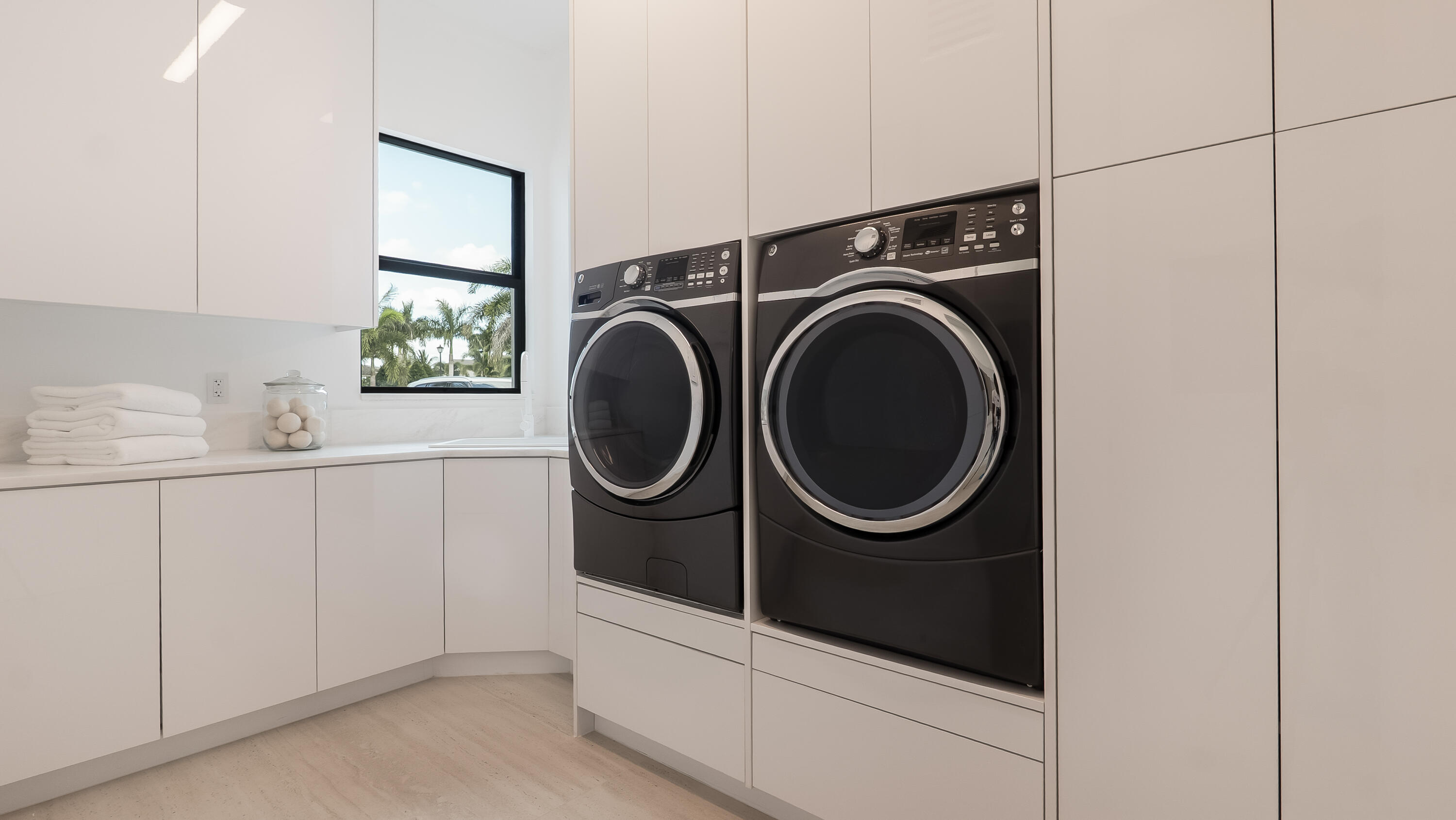 17400 Rosella Road Boca Raton, FL 33496 - Photo 51 of 102 Laundry Room (downstairs)