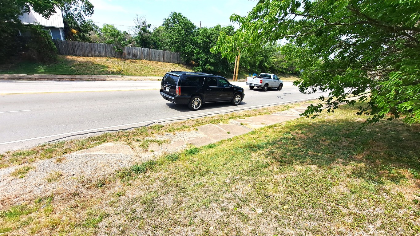 a view of a outdoor space