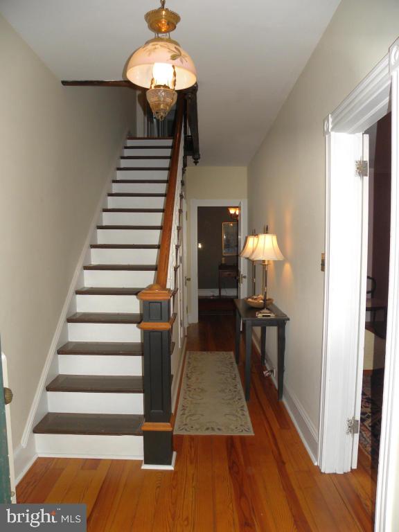 311 South Broad Street Lititz, PA 17543 - Photo 3 of 23