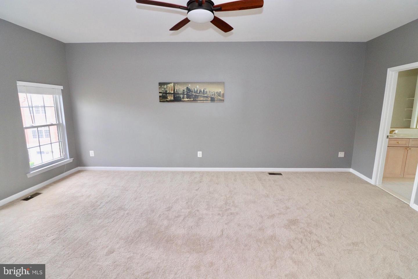 12148 Chancery Station Circle Reston, VA 20190 - Photo 5 of 13