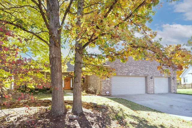 $549,000 | 5268 Oakbrook Drive, Plainfield, IN 46168