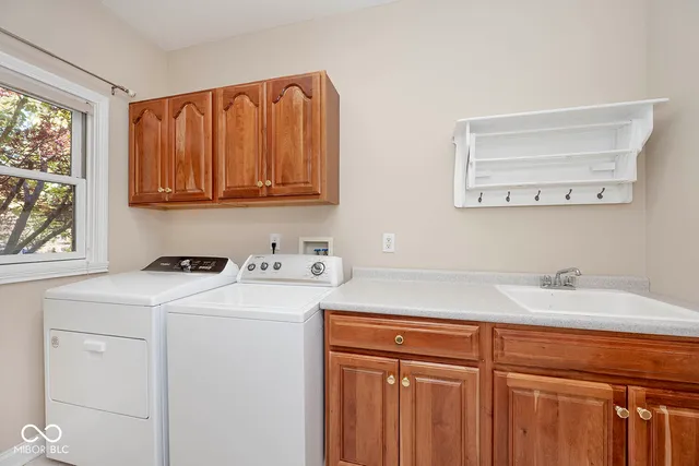 $549,000 | 5268 Oakbrook Drive, Plainfield, IN 46168