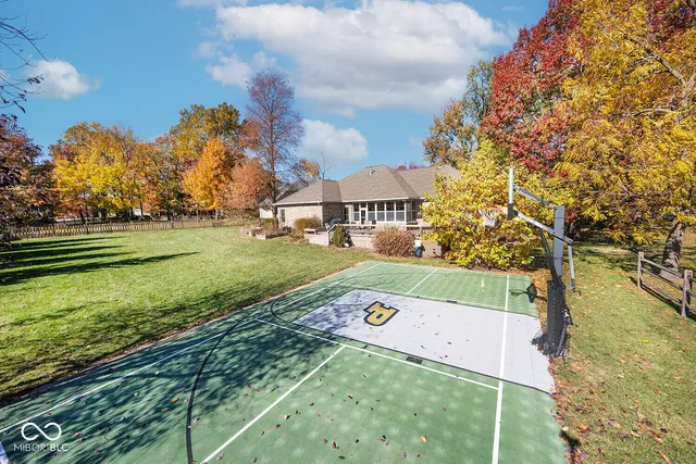 $549,000 | 5268 Oakbrook Drive, Plainfield, IN 46168