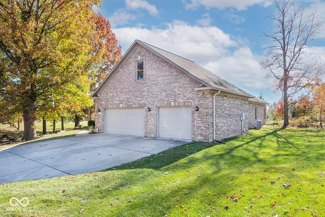 $549,000 | 5268 Oakbrook Drive, Plainfield, IN 46168
