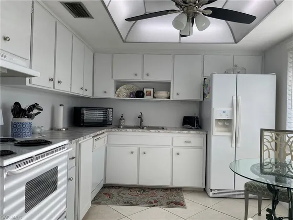 $1,650 | 265 Palm Drive, Unit 2652, Naples, FL 34112