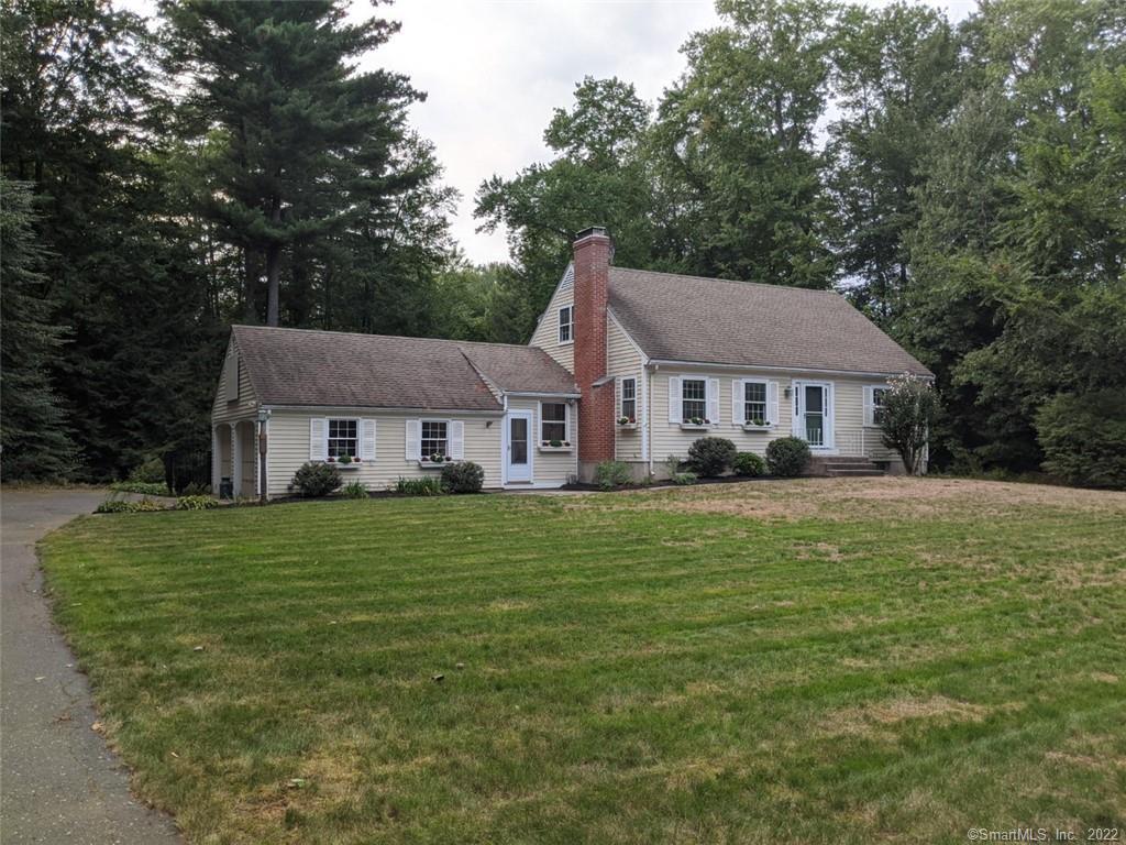 15 Great Pond Road Simsbury, CT 06070 - Photo 1 of 1 Gallery Image 1