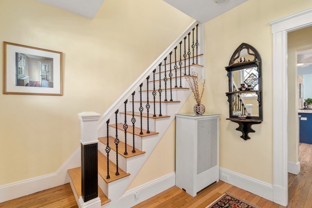 106 Greaton Road Boston, MA 02132 - Photo 16 of 32 Gallery Image 16