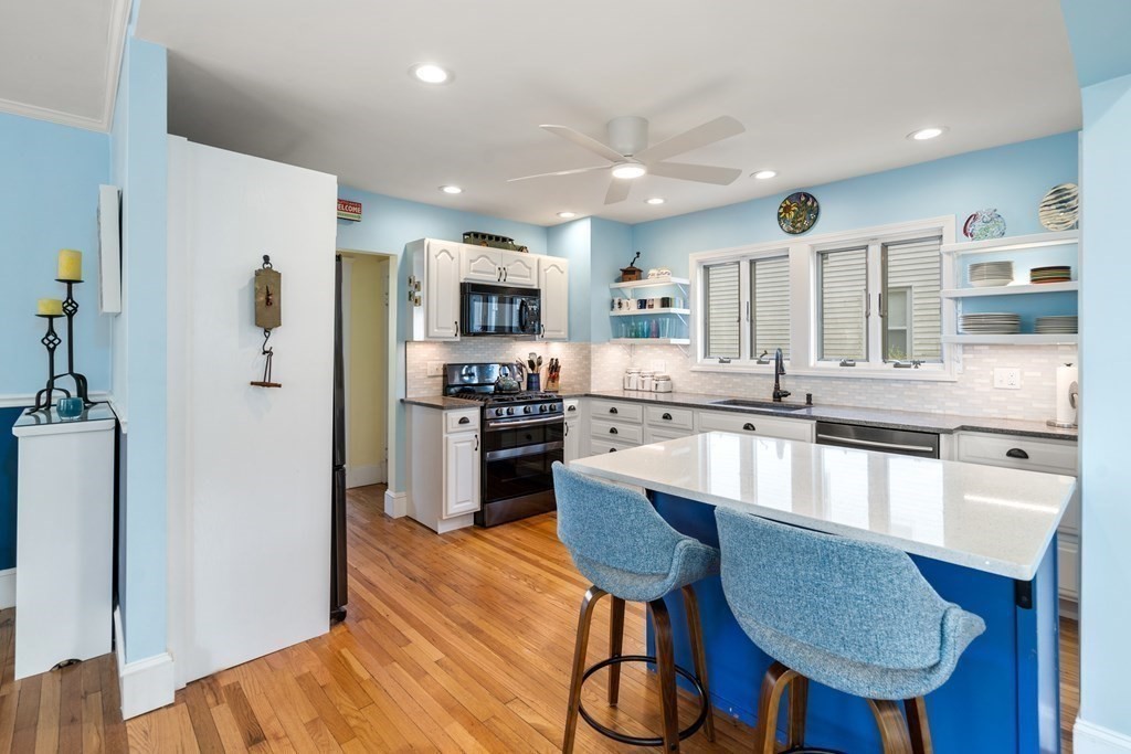 106 Greaton Road Boston, MA 02132 - Photo 4 of 32 Gallery Image 4