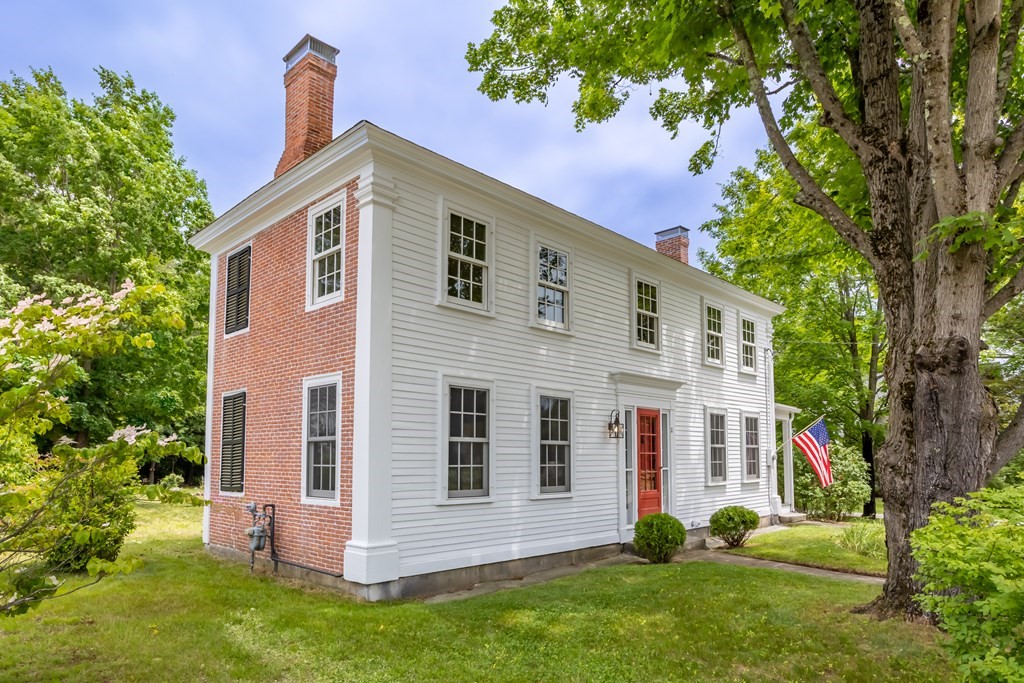 11 Turnpike Road Townsend, MA 01469 - Photo 2 of 41