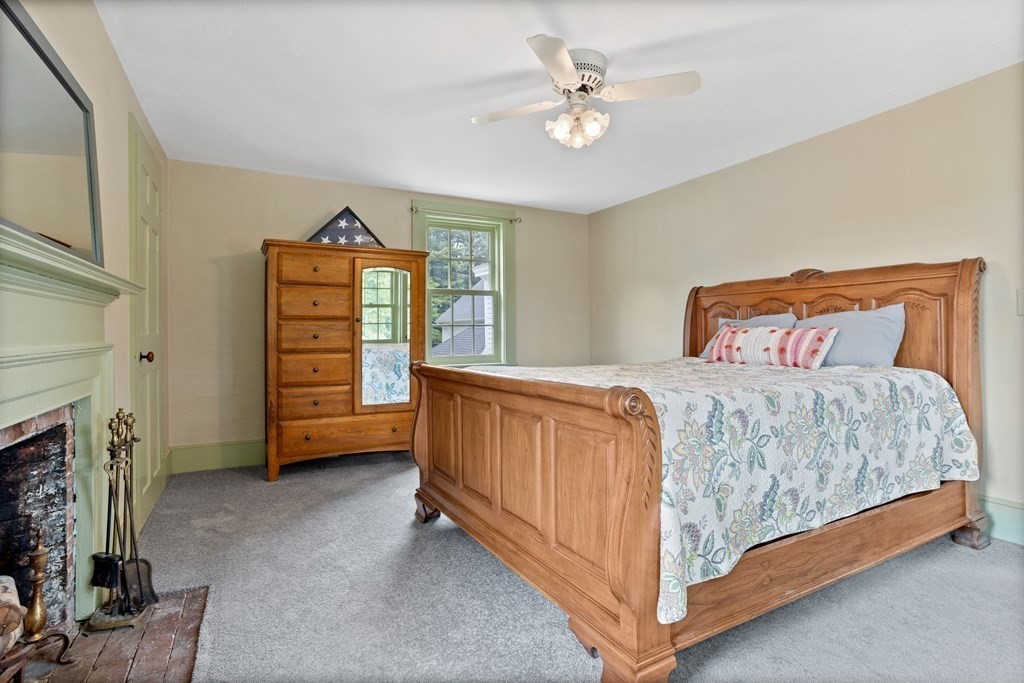 11 Turnpike Road Townsend, MA 01469 - Photo 26 of 41