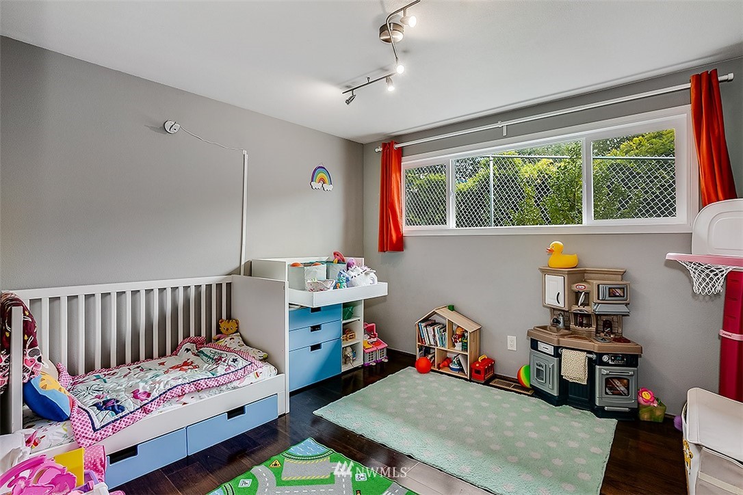 910 High Avenue South Renton, WA 98057 - Photo 22 of 25