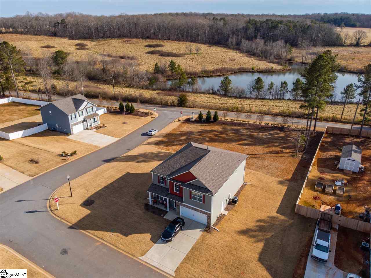 605 Autumn Breeze Walk Inman, SC 29349 - Photo 3 of 36