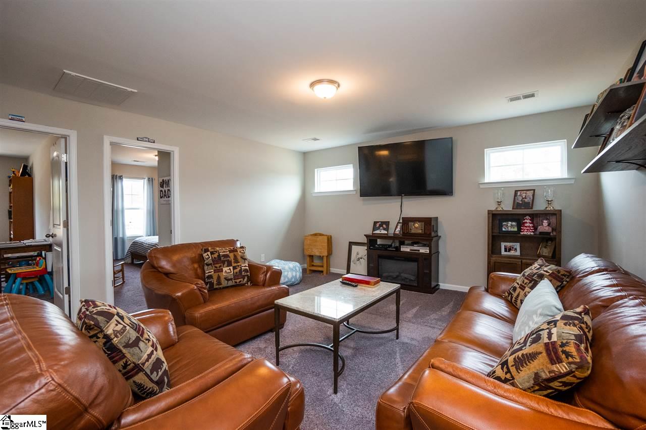 605 Autumn Breeze Walk Inman, SC 29349 - Photo 21 of 36