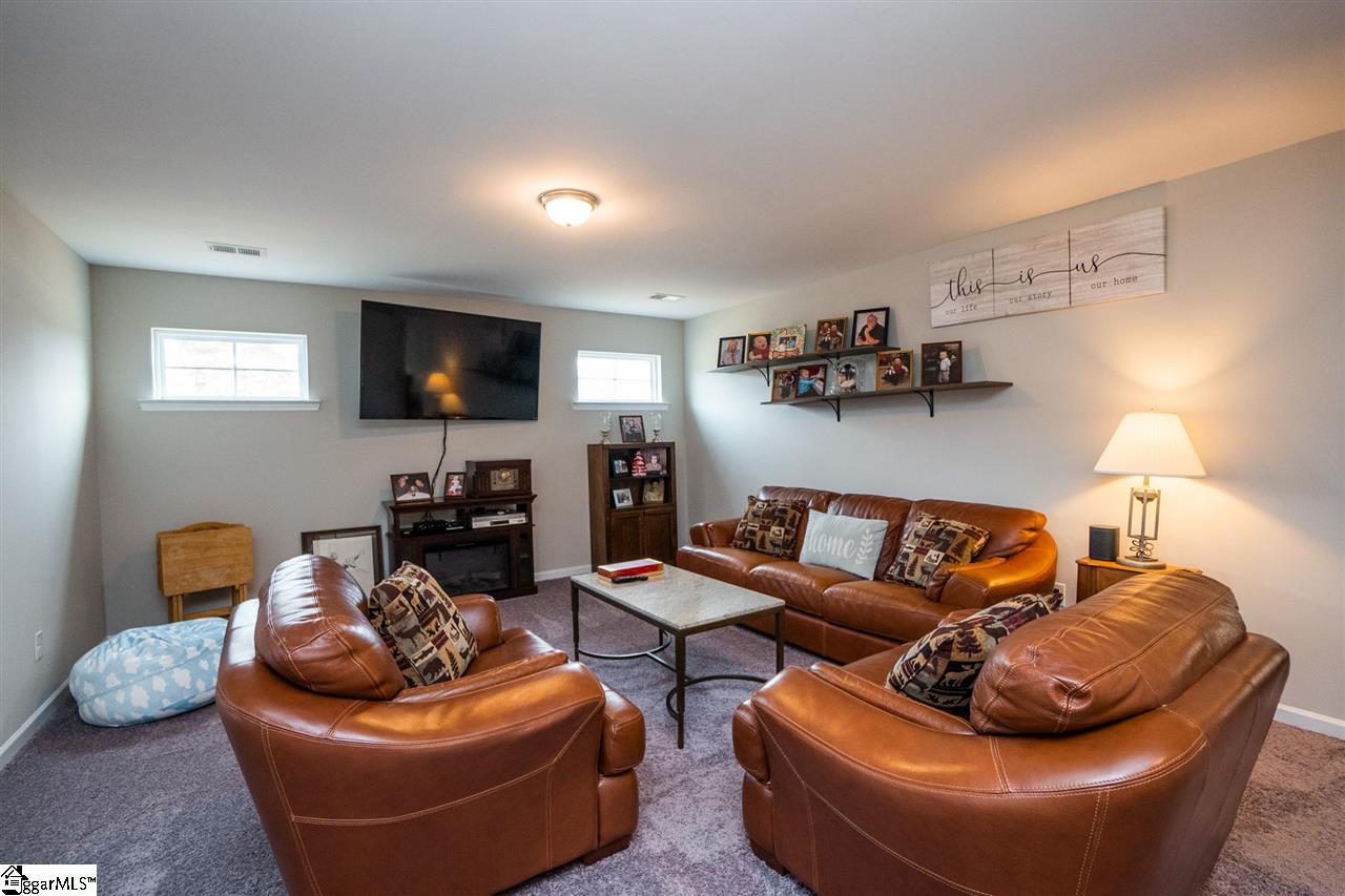 605 Autumn Breeze Walk Inman, SC 29349 - Photo 22 of 36