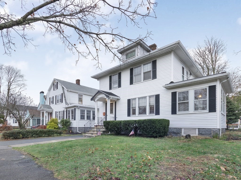 42 Maypole Road Quincy, MA 02169 - Photo 2 of 18 Gallery Image 2