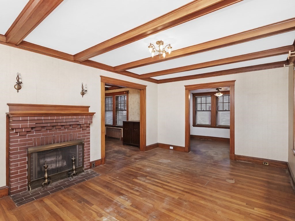 42 Maypole Road Quincy, MA 02169 - Photo 4 of 18 Gallery Image 4