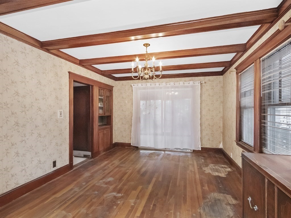 42 Maypole Road Quincy, MA 02169 - Photo 5 of 18 Gallery Image 5