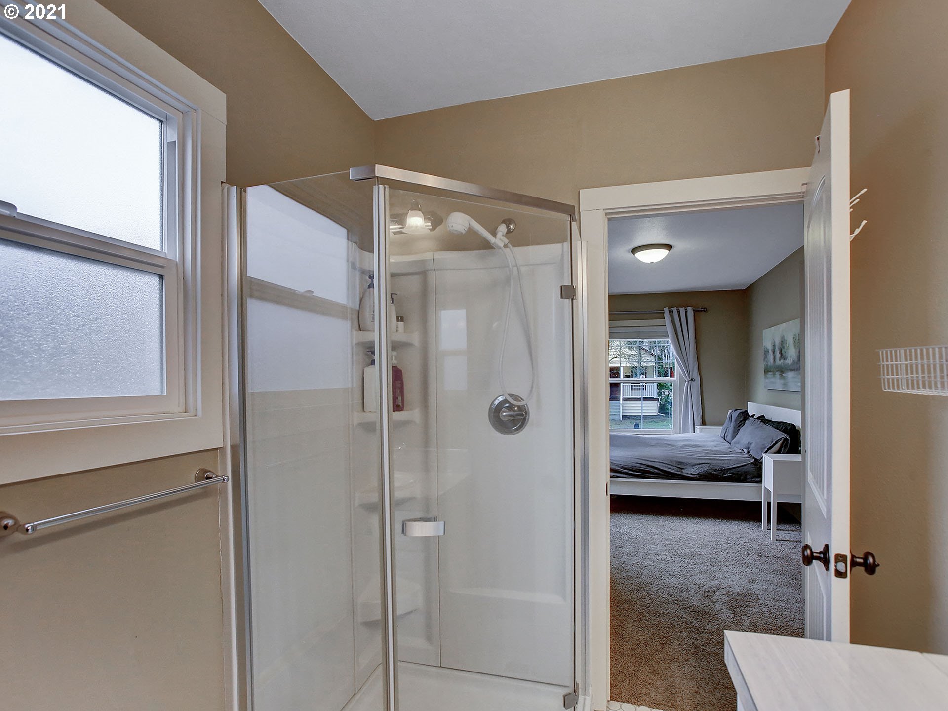 4916 Southeast Rural Street Portland, OR 97206 - Photo 22 of 30 Gallery Image 22