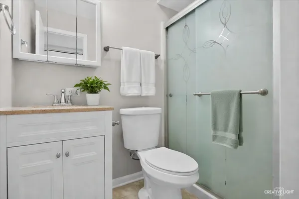 $419,990 | 1102 Southbridge Lane, Schaumburg, IL 60169