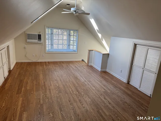 $1,700 | 546 West Taft Avenue, Bridgeport, CT 06604