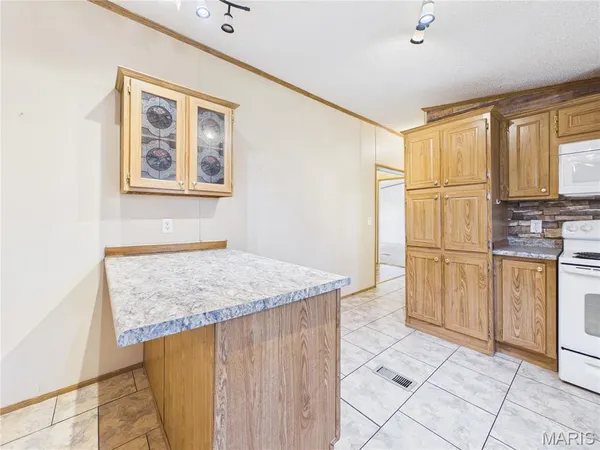 $162,500 | 136 Shadow Rock Lake Road, Poplar Bluff, MO 63901