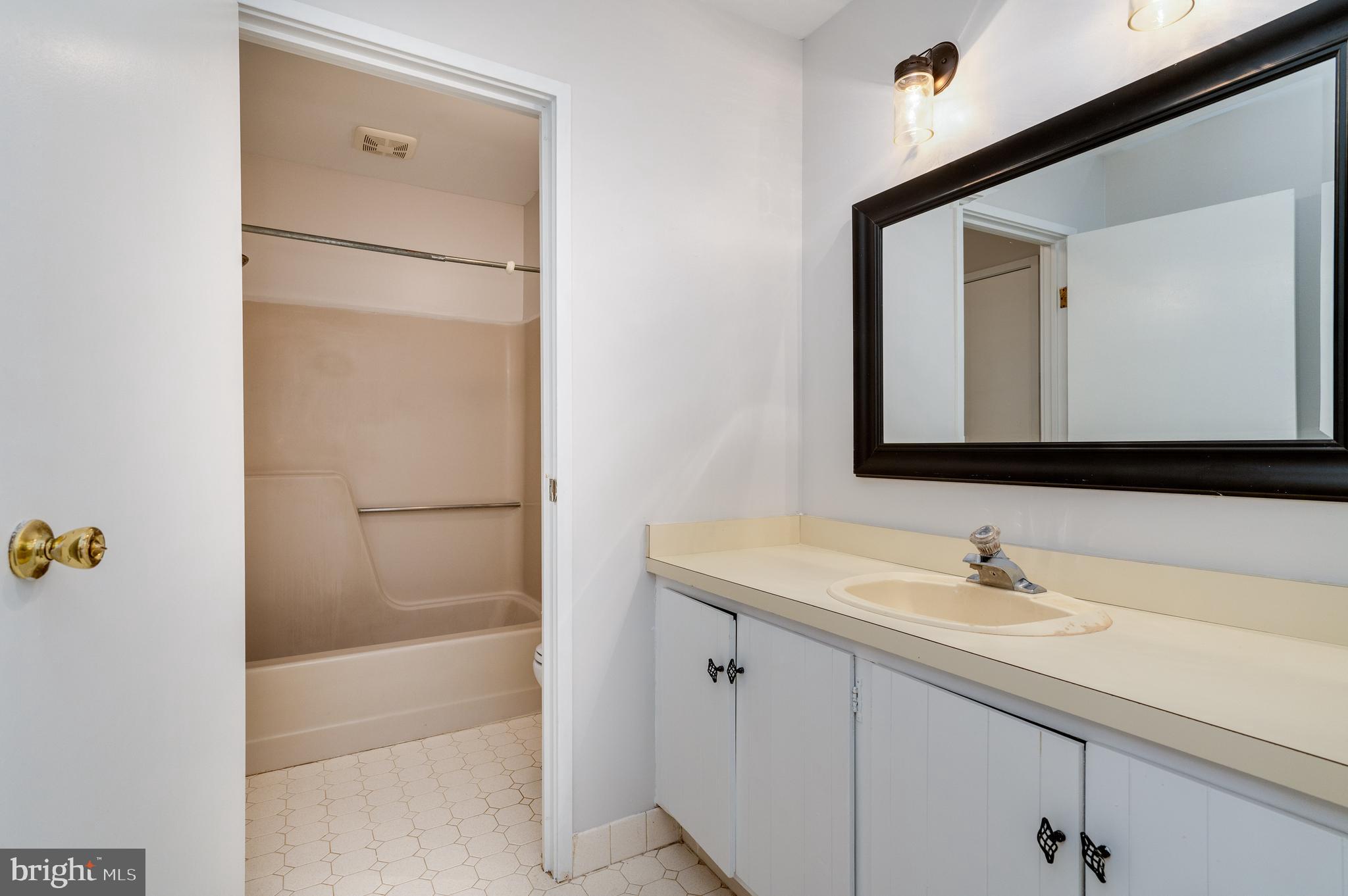 49F Muirfield Drive Reading, PA 19607 - Photo 16 of 28