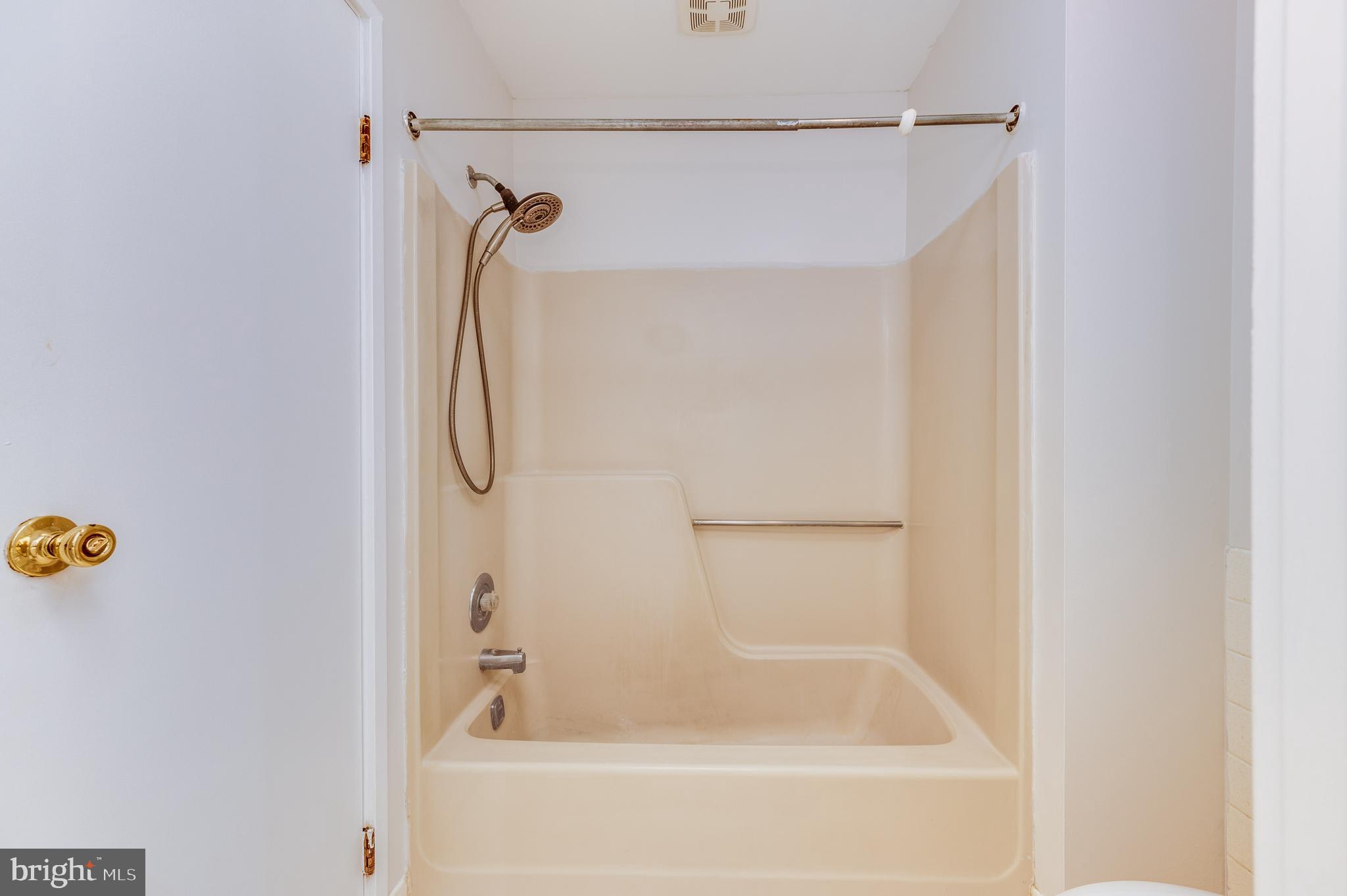 49F Muirfield Drive Reading, PA 19607 - Photo 17 of 28