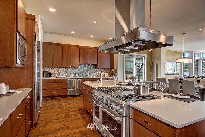 4023 Williams Avenue North Renton, WA 98056 - Photo 3 of 23 Gallery Image 3