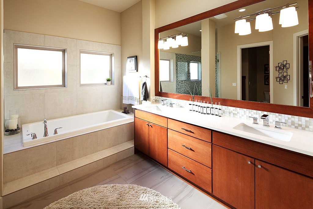 4023 Williams Avenue North Renton, WA 98056 - Photo 10 of 23 Gallery Image 10
