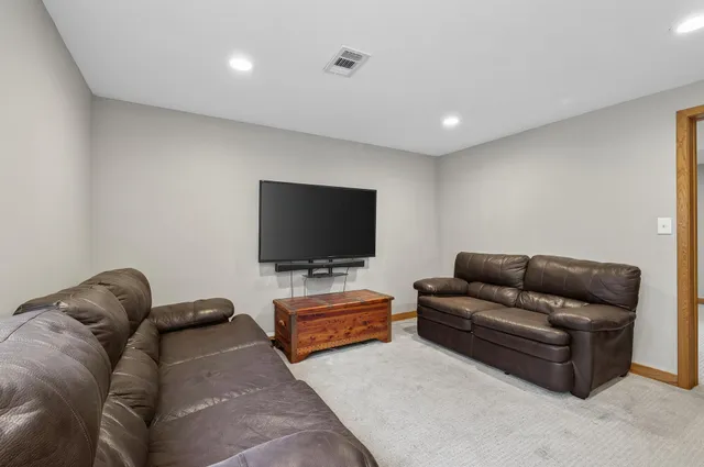 $420,000 | 2670 Quail Avenue North, Golden Valley, MN 55422