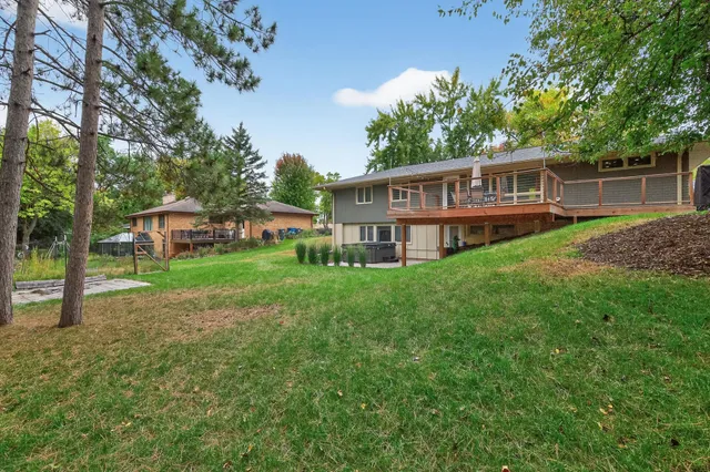 $420,000 | 2670 Quail Avenue North, Golden Valley, MN 55422