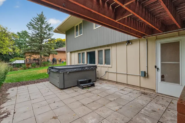 $420,000 | 2670 Quail Avenue North, Golden Valley, MN 55422