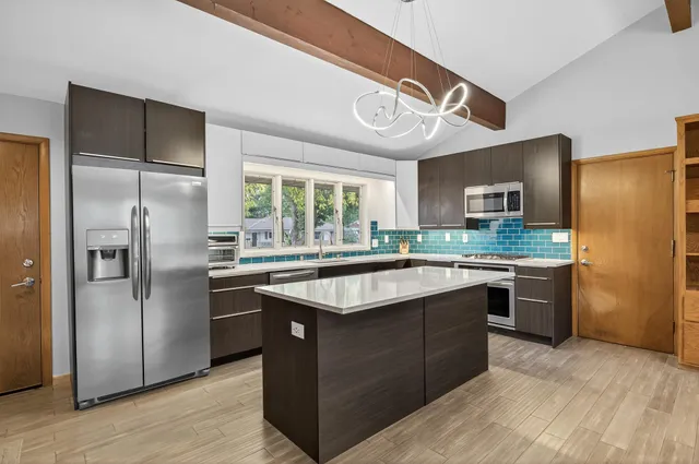 $420,000 | 2670 Quail Avenue North, Golden Valley, MN 55422