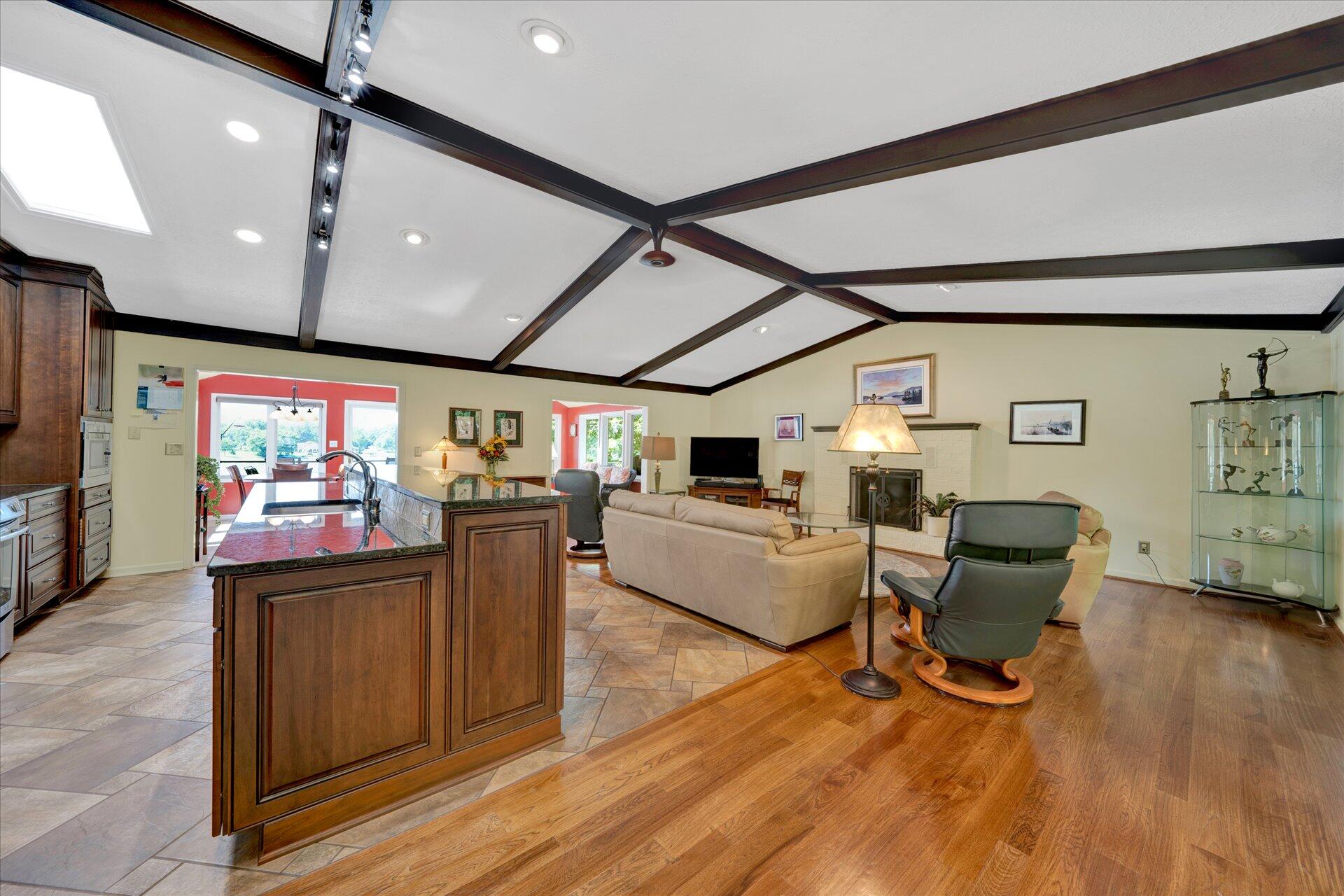 85 Chickadee Circle Moneta, VA 24121 - Photo 8 of 57 a living room with furniture and a flat screen tv
