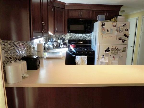 49 Lupine Road, Unit 11 Andover, MA 01810 - Photo 4 of 15 Gallery Image 4